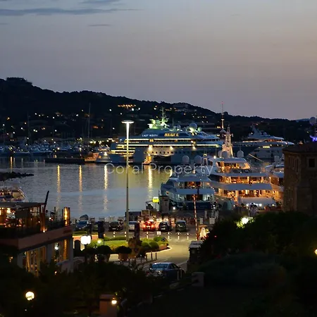 Yacht Terrace - Exclusive Waterfront View Center - By Coral Porto Cervo