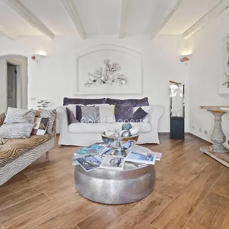Yacht Terrace - Exclusive Waterfront View Center - By Coral * Porto Cervo