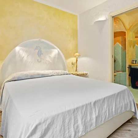 Yacht Terrace - Exclusive Waterfront View Center - By Coral Appartement *