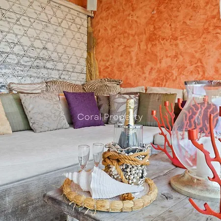 Yacht Terrace - Exclusive Waterfront View Center - By Coral * Porto Cervo