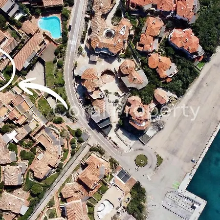 Yacht Terrace - Exclusive Waterfront View Center - By Coral