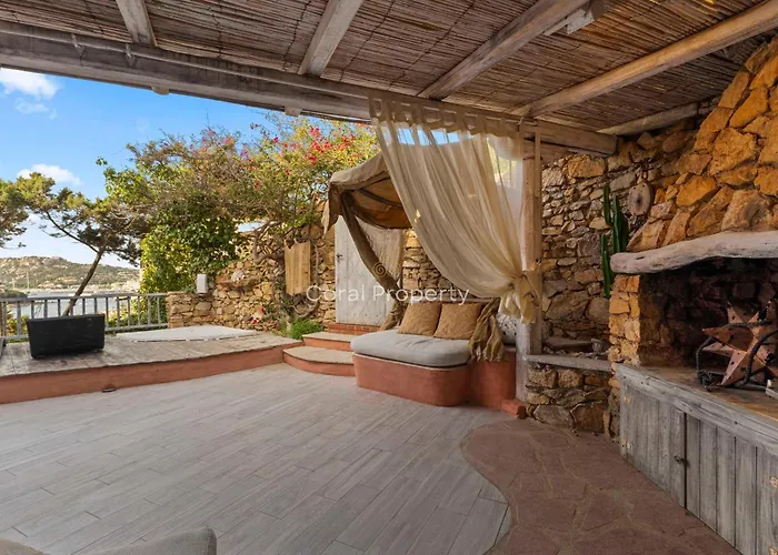 Yacht Terrace - Exclusive Waterfront View Apartment Porto Cervo